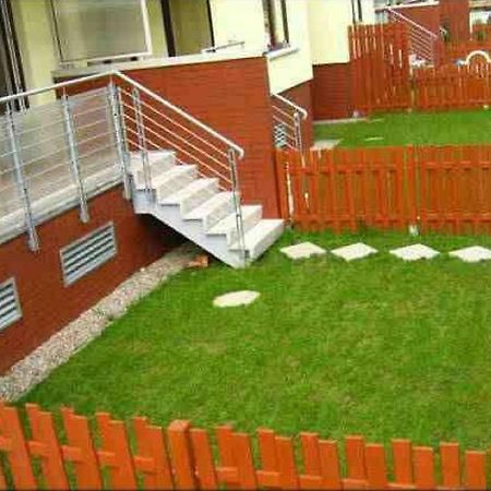 Zielone Tarasy Z Ogrodkiem Apartment Kołobrzeg Exterior foto