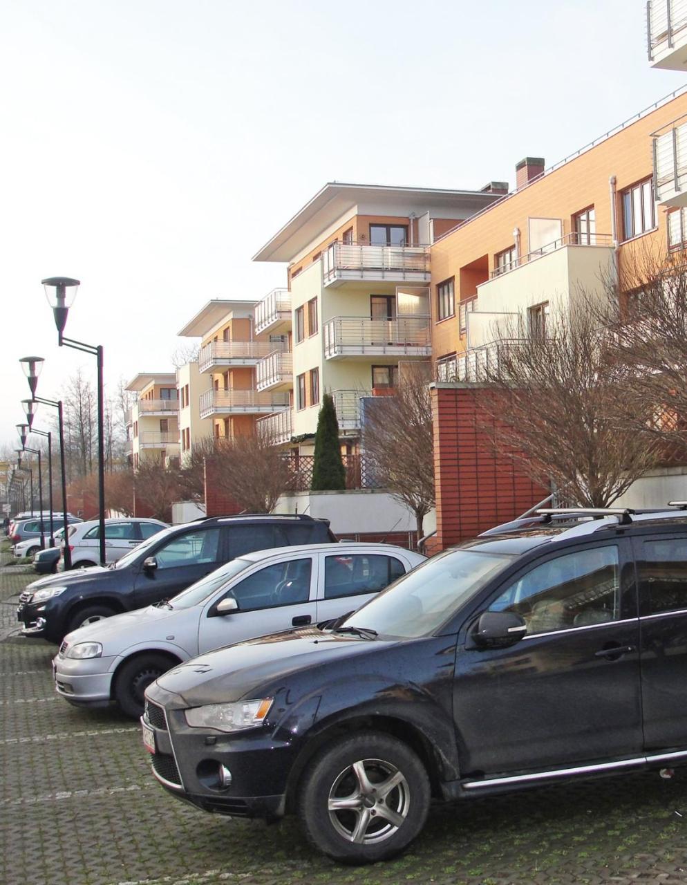 Zielone Tarasy Z Ogrodkiem Apartment Kołobrzeg Exterior foto