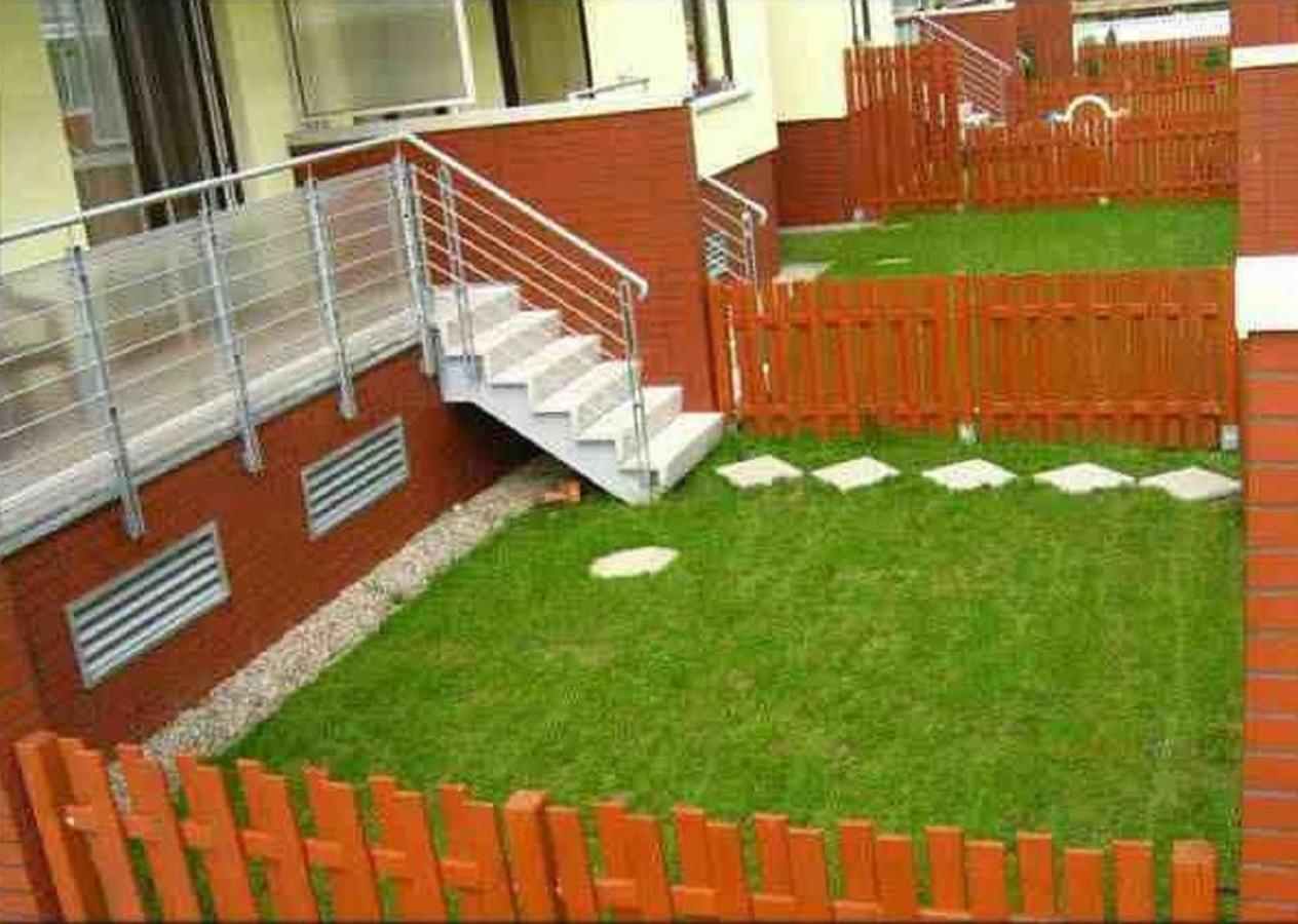 Zielone Tarasy Z Ogrodkiem Apartment Kołobrzeg Exterior foto