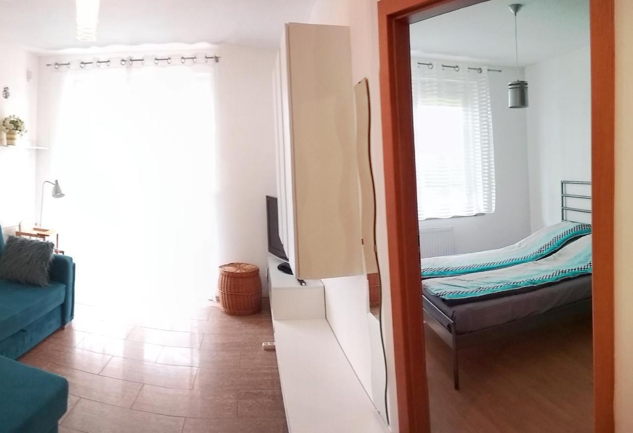 Zielone Tarasy Z Ogrodkiem Apartment Kołobrzeg Exterior foto